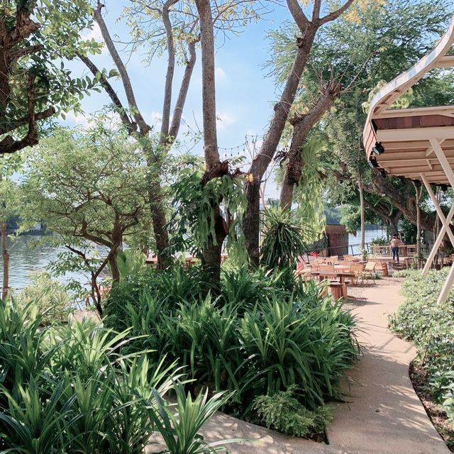 Balinese Garden River View Cafe in Kanchanaburi 🌿