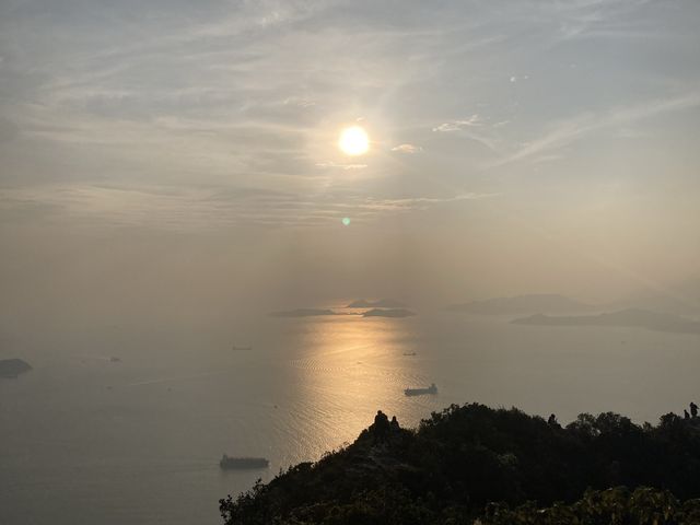 西高山行山｜飽覽維港景。離島景。日落景。山頂夜景｜新手行山最短最輕鬆的行山路線