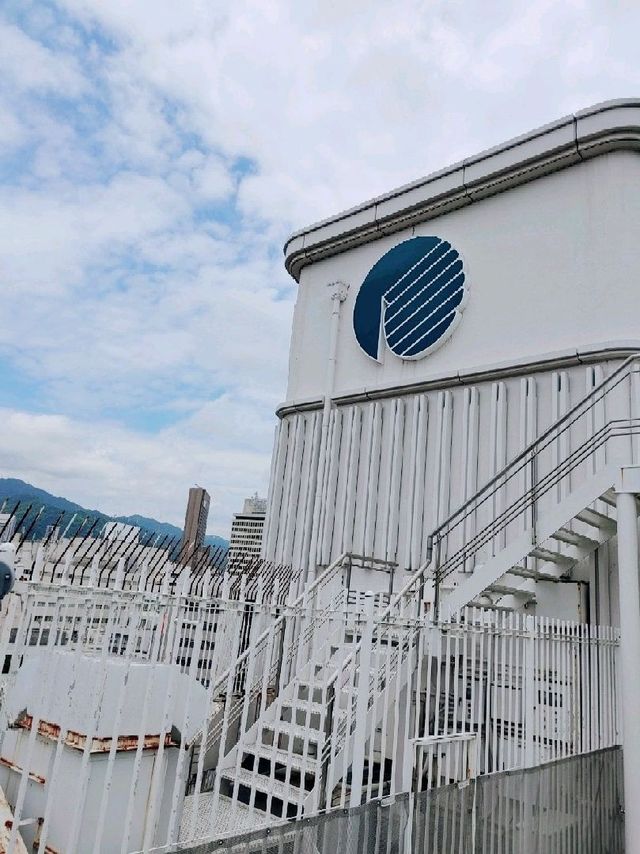 大丸神戸店　山の見える広場と期間限定ビアガーデン