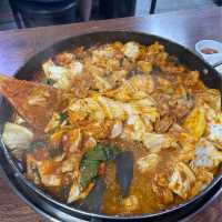 용산 미슐랭 “오근내닭갈비 본점“