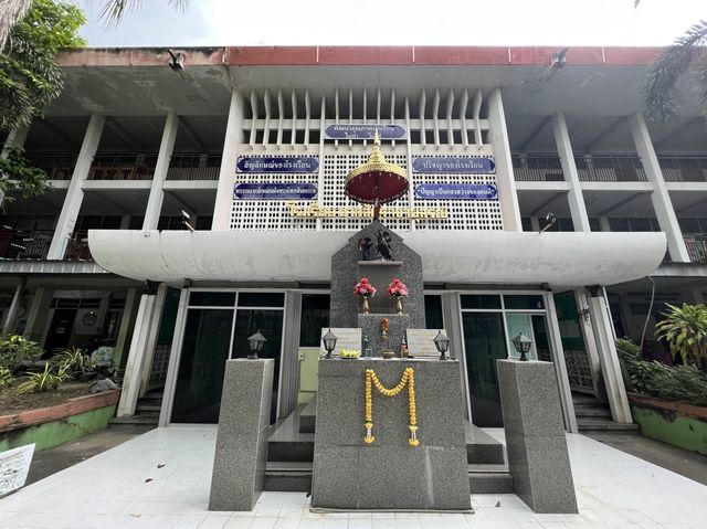 โรงเรียนตากสินราชานุสรณ์ จ.ตาก