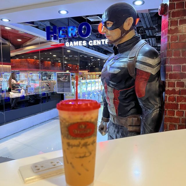 Recharge, have tea under the guard of cap A 