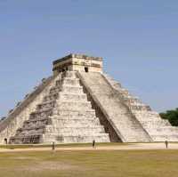 Chichen Itza - a Wonder of the World 