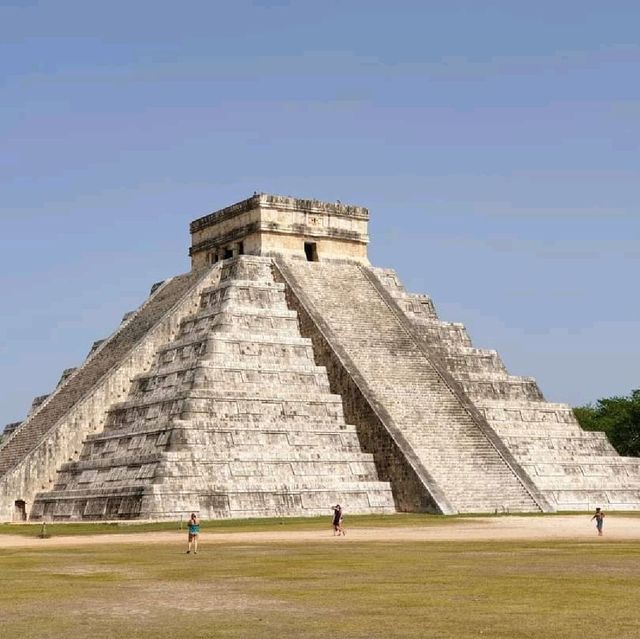 Chichen Itza - a Wonder of the World 