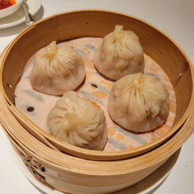 多人愛戴的：夏宮