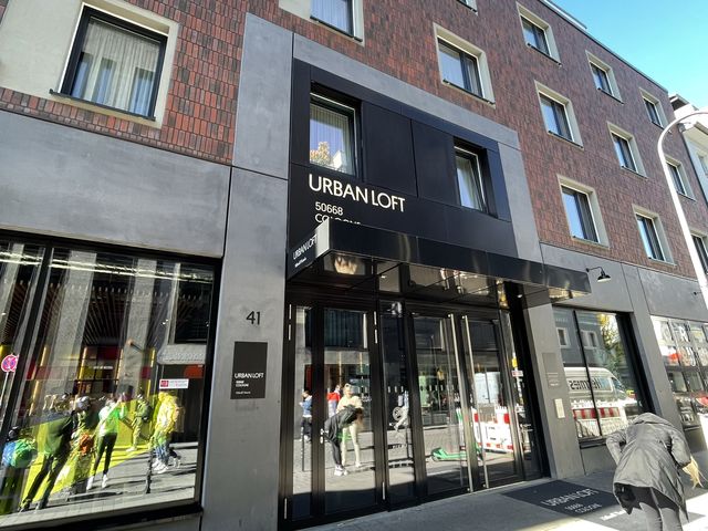 1st visit to Cologne - URBAN LOFT