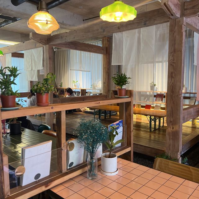韓国/ソウル【恩平区】恩平韓屋村にあるブランチカフェ💛