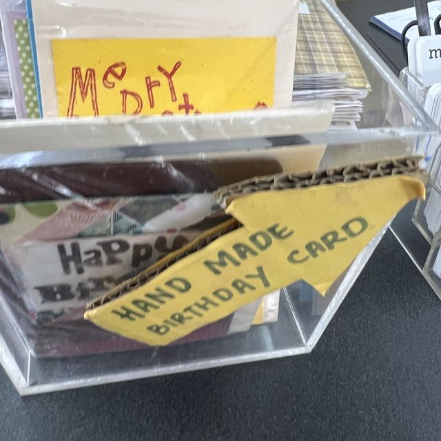 Post mails and get handmade cards etc here