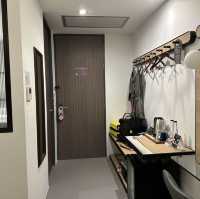 โรงแรมสการ์เลท