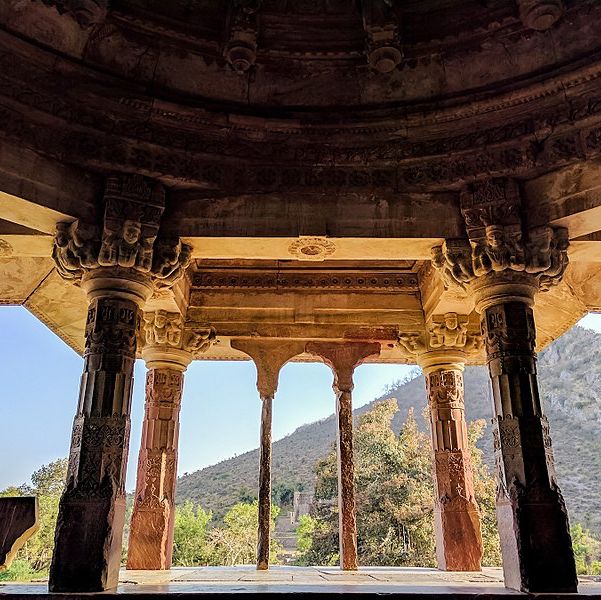 bhangarh fort