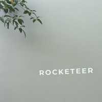 คาเฟ่สุดชิลล์…ย่านกรุงเทพกรีฑา Rocketeer ☕️