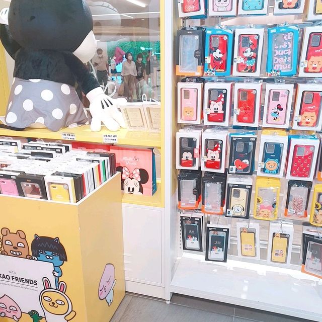 🤗유니크한 케이스📱 상점에 애니메이션🎨을 곁들인 
