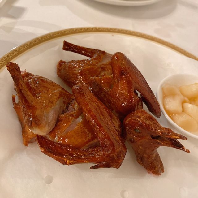 Staycation系列🫶🏻 宏基國際賓館🏢 // 跑馬地私房菜👉🏻天一閣 • 必食香醉紅蟳🦀🦀