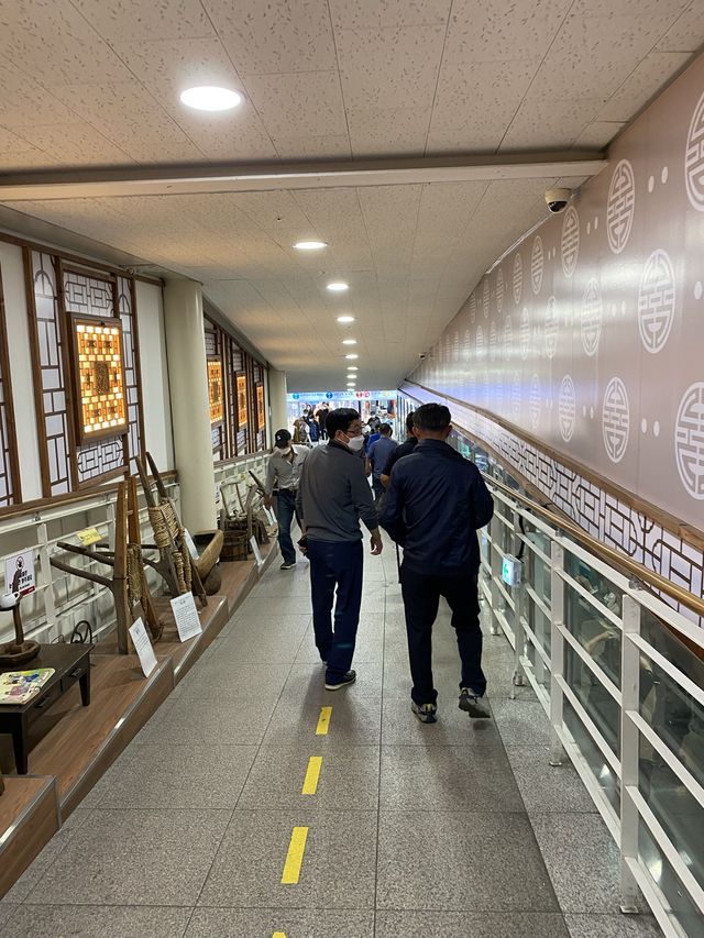สายวินเทจห้ามพลาด Seoul Folk Flea Market