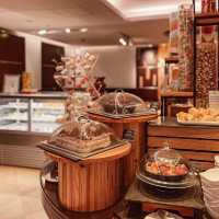 𓉮 Lunch Buffet in Cafe Marco