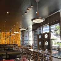 W Hotel Bangkok 自助餐