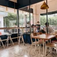 LOCO CAFE, MANGGARAI