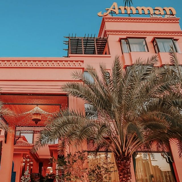  มาใส่ส่าหรีถ่ายรูปกันที่ Amman Unique Hotel 🕌
