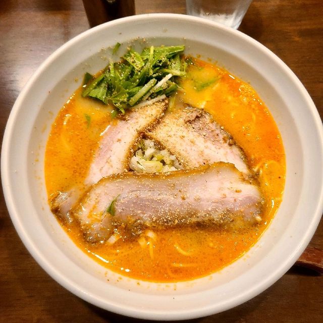 ゴマにこだわったラーメン専門店【らぁ麺 せさみ】⭐