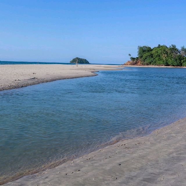 พิกัดลับ หาดสะกอม จ.สงขลา 