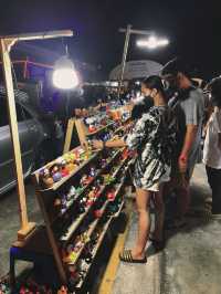 ตลาดนัดรถไฟศรีนครินทร์