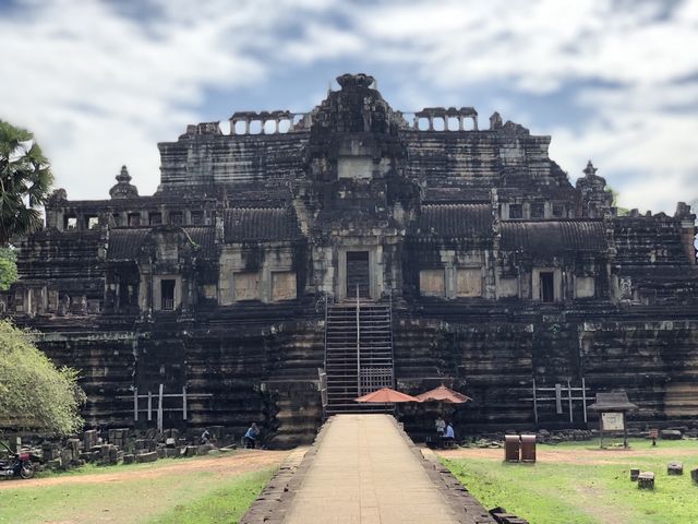 Baphuon Temple - Beautiful Hindu temple