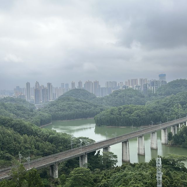 深圳高峰水庫：山水連城