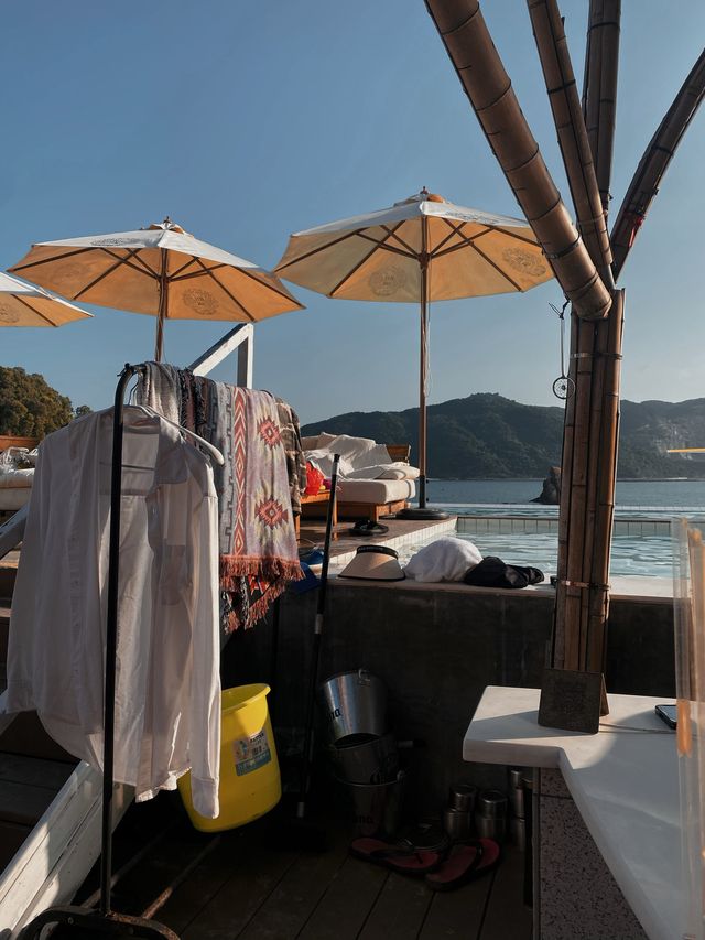 REEF BAR HOUHAI BAY SANYA