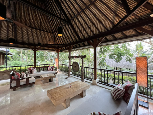 HOSHINOYA BALI