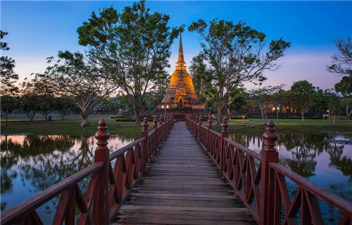 2025 Thailand Songkran Festival Events | Sukhothai Songkran Festival Activities | Sukhothai Historical Park