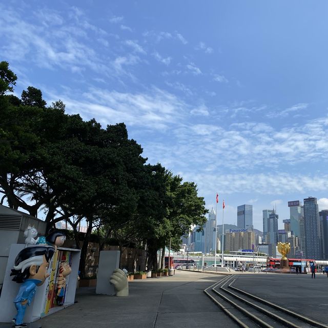 充滿卡通氣息的灣仔會展中心