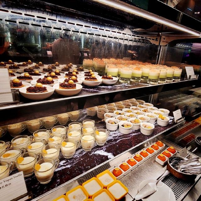 The Mira Hong Kong - Yamm lunch buffet 