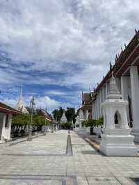 ชมโลหะปราสาท วัดราชนัดดารามวรวิหาร