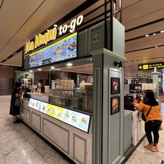 ✈️ Changi Airport 24 hours food