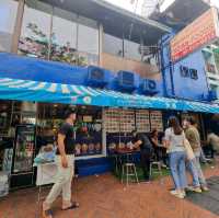 ร้าน mama restaurant