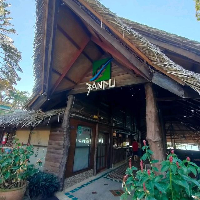 ที่พักติดทะเล หาดทรายขาว เกาะช้าง