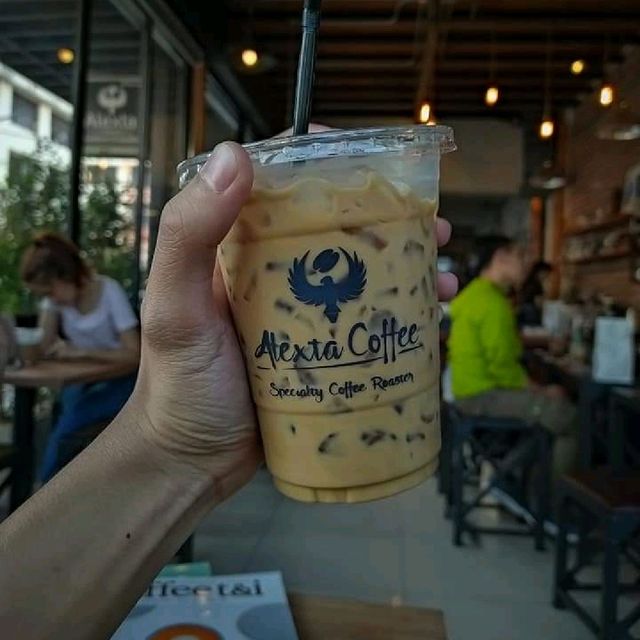 Alexta coffee ร้านกาแฟดังในเขียงราย