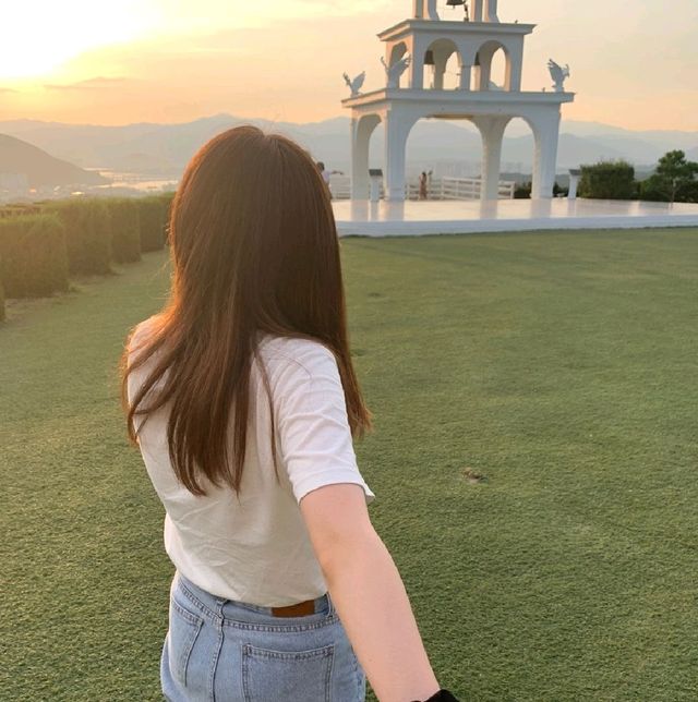 그리스를 옮겨다 놓은 춘천의 '산토리니' 카페