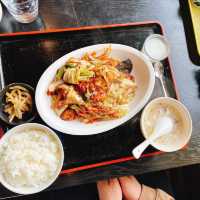 コスパ最強の中華料理屋【香港厨房】