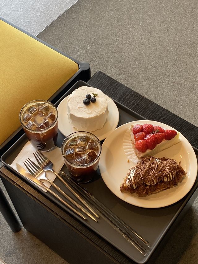 카페에서의 이색 바캉스, 부산 오프커스 ⛱