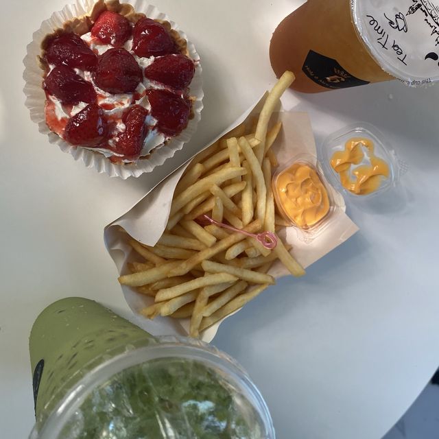 Holy 6 mini cafe หน้าราชภัฏนครศรีธรรมราช