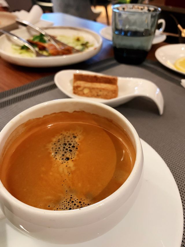 銅鑼灣｜柏寧酒店 staycation 的好味午餐🍽