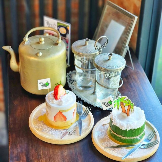 จิราคาเฟ่ อัมพวา