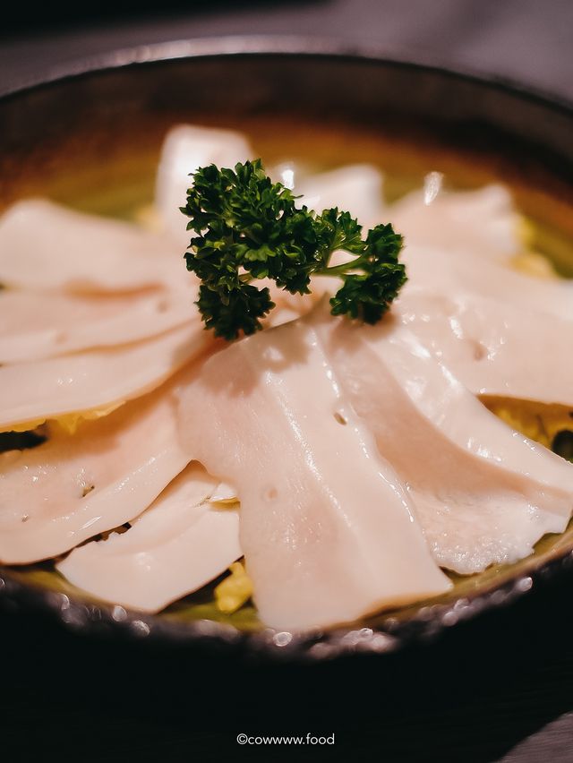 【#銅鑼灣美食:任食鴨血同麵包豆腐🥘】 【#銅鑼灣美食:任食鴨血同麵包豆腐🥘】