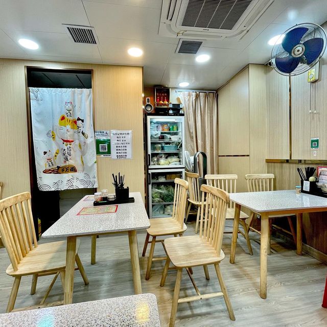 必試深水埗街坊車仔麵檔🍜