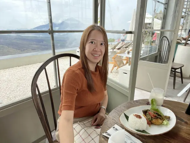 Cafe with stunning view of Mount Batur