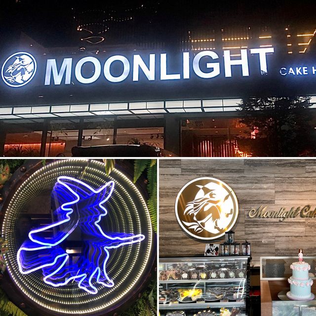 Moonlight Cake House