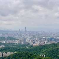 台北市輕鬆不脫妝的爬山景點｜內湖三尖⛰️忠勇⛰️圓覺⛰️鯉魚