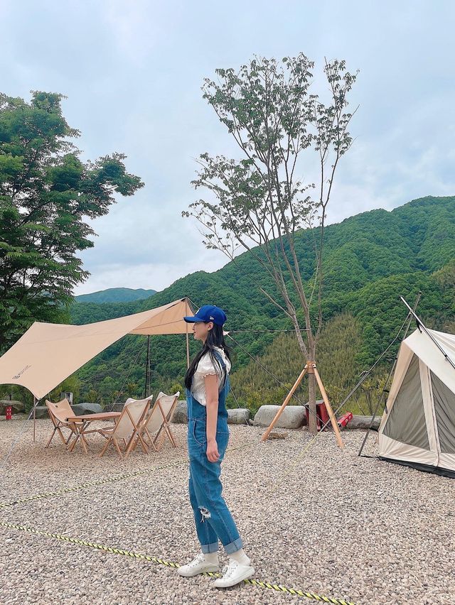 천왕봉이 보이는 '지리산 대경 오토캠핑장'