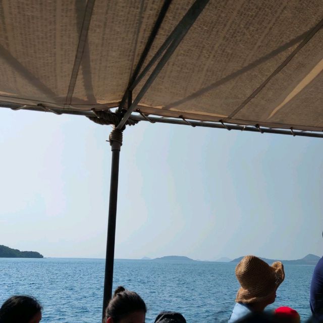 เกาะแสมสาร ทะเลสวย ไกล้กรุงเทพ
